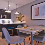 Kings Cross Walking Distance Luxury Private Garden House