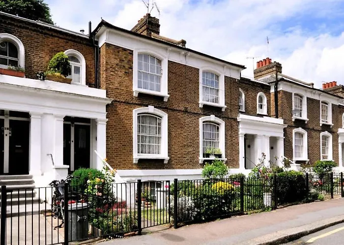Kings Cross Walking Distance Luxury Private Garden House